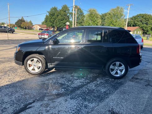 Used 2015 Jeep Compass High Altitude AWD/4WD image 6