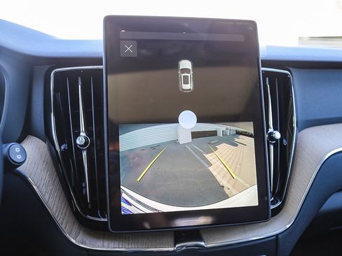 New 2026 Volvo XC60 B5 Core image 23