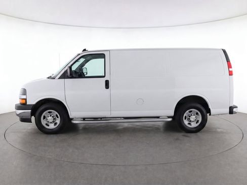 Used 2024 Chevrolet Express 2500 w/ Driver Convenience Package RWD image 6