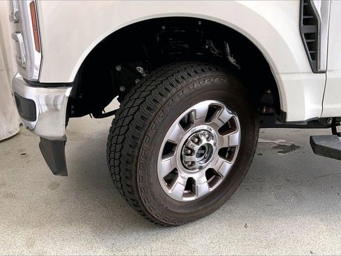 Used 2026 Ford F250 Lariat w/ Chrome Package image 20