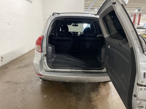 Used 2006 Toyota RAV4 Sport image 5