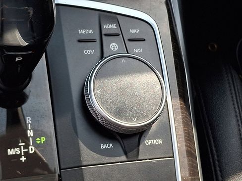 Used 2020 BMW 330i xDrive Sedan w/ Driving Assistance Package image 30