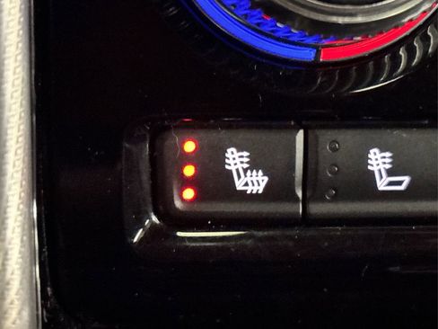 Used 2022 GMC Yukon Denali w/ Max Trailering Package image 37