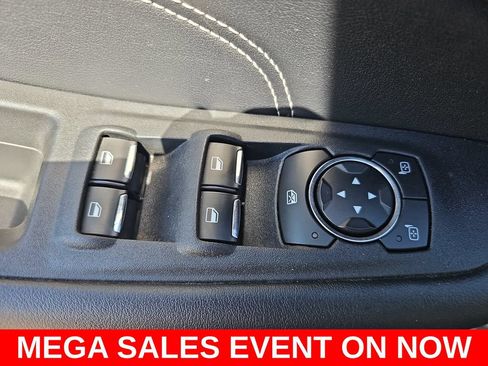 Used 2022 Ford Edge Titanium w/ Equipment Group 301A AWD/4WD image 29