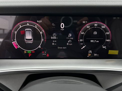 New 2026 Volkswagen Tiguan SE R-Line FWD image 30
