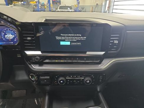 New 2026 Chevrolet Silverado 1500 High Country AWD/4WD image 22