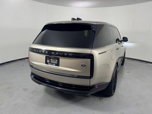 Used 2023 Land Rover Range Rover SE AWD/4WD image 5