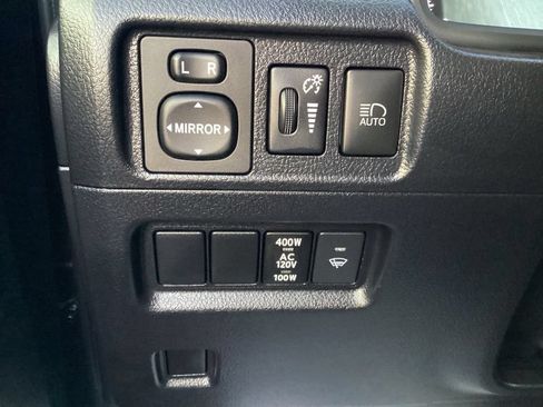 Used 2023 Toyota 4Runner TRD Off-Road Premium w/ Moonroof Package AWD/4WD image 25