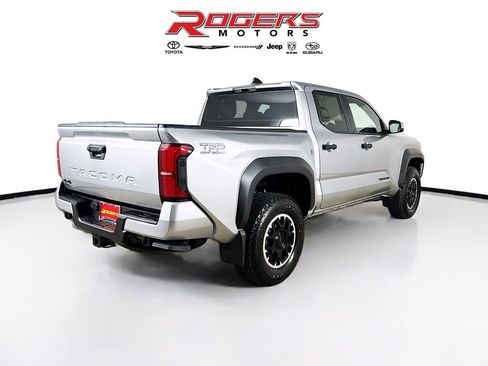 New 2026 Toyota Tacoma TRD Off-Road image 8