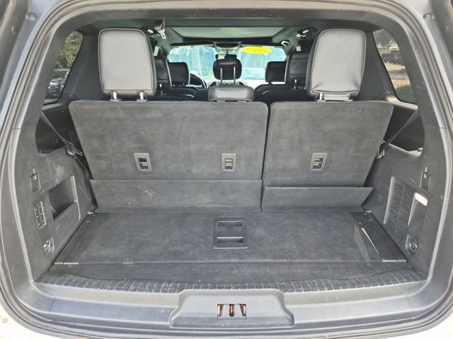 Used 2019 Ford Expedition Limited w/ Equipment Group 302A RWD image 25