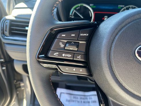 Used 2025 Subaru Forester Touring image 28