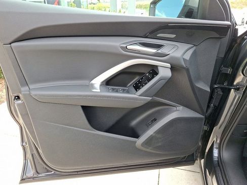 Certified 2025 Audi Q5 Premium Plus w/ Premium Plus image 13