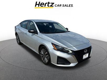 Used 2024 Nissan Altima 2.5 SV