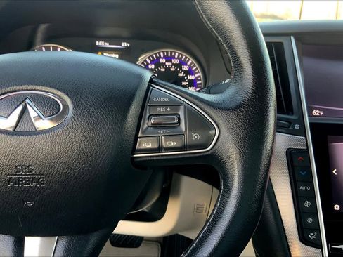 Used 2015 INFINITI Q50 Premium RWD image 24