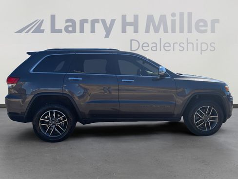 Used 2021 Jeep Grand Cherokee Limited image 6