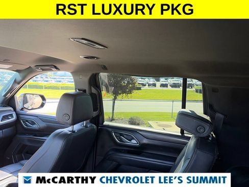 Used 2022 Chevrolet Suburban RST w/ Luxury Package AWD/4WD image 48
