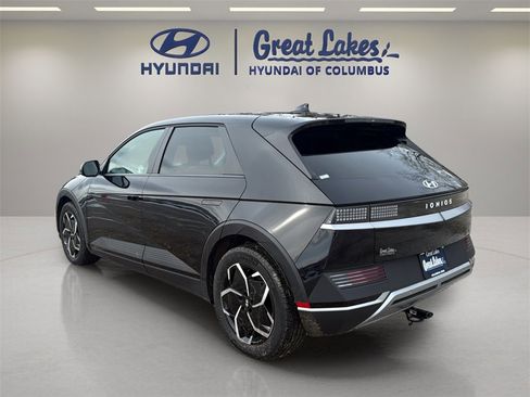 Certified 2024 Hyundai Ioniq 5 SEL image 3