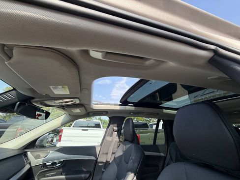 Used 2023 Volvo XC90 B5 Core AWD/4WD image 36