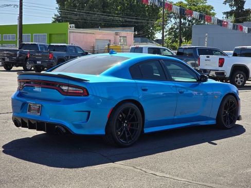 Used 2023 Dodge Charger Scat Pack w/ Plus Group RWD image 5