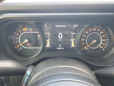 Used 2024 Jeep Wrangler Unlimited Rubicon w/ XTREMEE 35" Tire Package AWD/4WD image 22