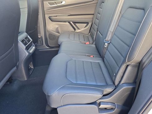 New 2026 Volkswagen Atlas Cross Sport SEL R-Line AWD/4WD image 27