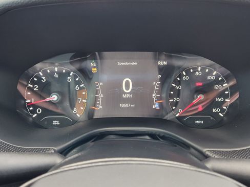 Used 2024 Jeep Compass Latitude w/ Convenience Group image 19