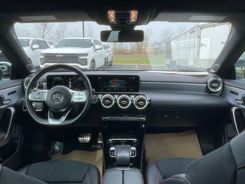 Used 2020 Mercedes-Benz CLA 250 4MATIC image 23