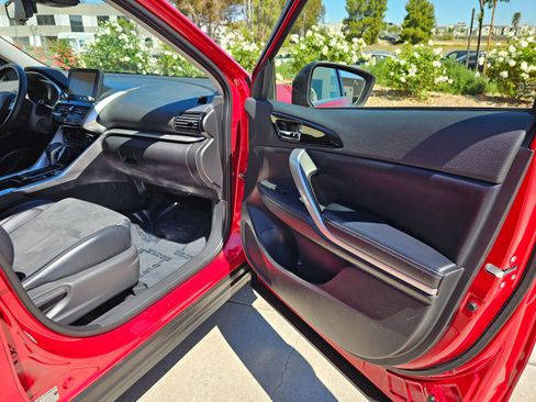 Used 2024 Mitsubishi Eclipse Cross SEL image 28