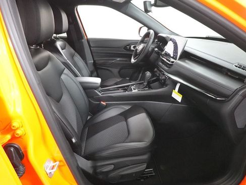 New 2026 Jeep Compass Latitude AWD/4WD image 31