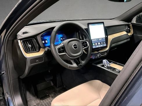 New 2026 Volvo XC60 B5 Plus w/ Protection Package Premier AWD/4WD image 17