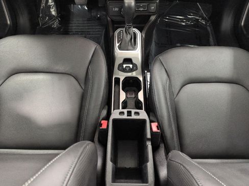 Used 2021 Jeep Renegade Limited w/ Sun & Sound Group AWD/4WD image 17