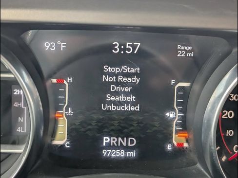 Used 2019 Jeep Wrangler Unlimited Rubicon AWD/4WD image 10