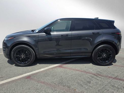 Used 2026 Land Rover Range Rover Evoque Dynamic SE AWD/4WD image 2