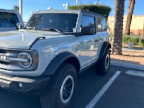 Certified 2024 Ford Bronco Big Bend w/ Sasquatch Package AWD/4WD image 1