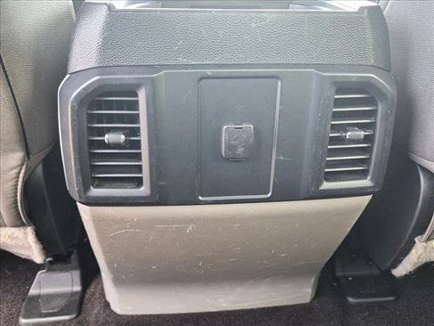 Used 2016 Ford F150 XLT RWD image 15
