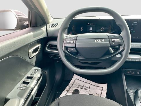 New 2026 Kia K4 LXS FWD image 20