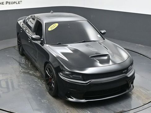 Used 2017 Dodge Charger R/T image 43
