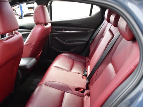 Used 2024 MAZDA MAZDA3 s image 18