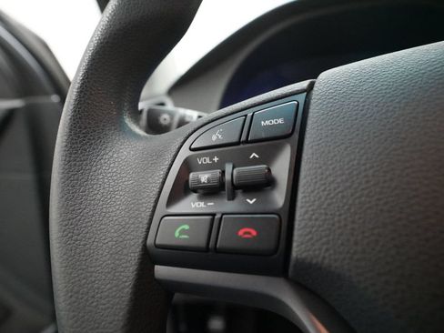 Used 2016 Hyundai Tucson SE w/ Option Group 12 FWD image 17