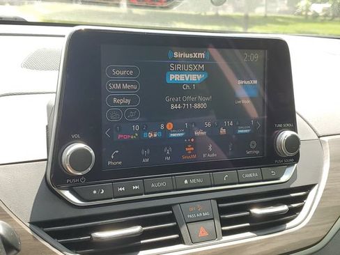 Certified 2024 Nissan Altima 2.5 SV AWD/4WD image 14