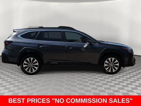 Used 2023 Subaru Outback Limited XT AWD/4WD image 2
