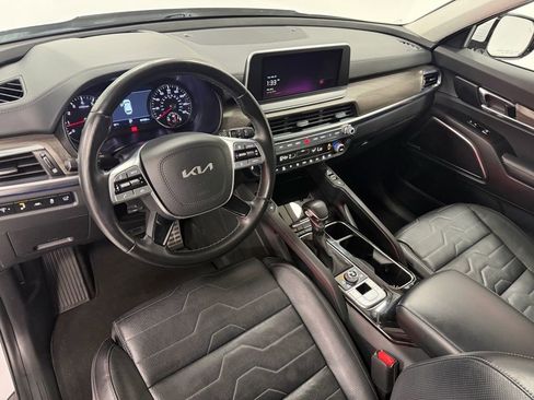 Used 2022 Kia Telluride SX w/ SX Prestige Package image 12