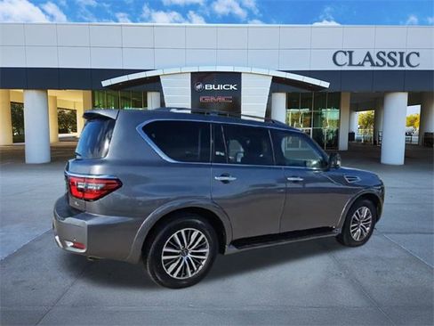 Used 2023 Nissan Armada SL image 8