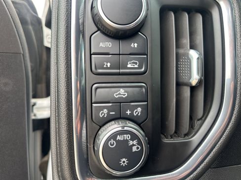 Used 2020 Chevrolet Silverado 1500 LT Trail Boss image 22