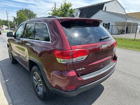Used 2019 Jeep Grand Cherokee Limited AWD/4WD image 14