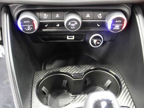 Used 2024 Alfa Romeo Giulia Quadrifoglio w/ Active Assist Plus Package image 31