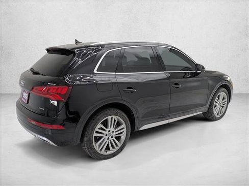 Used 2020 Audi Q5 2.0T Premium Plus w/ Premium Plus Package image 5