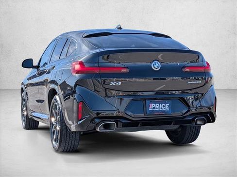 Used 2025 BMW X4 xDrive30i image 8