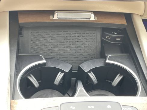 Certified 2024 Mercedes-Benz GLS 580 4MATIC image 35