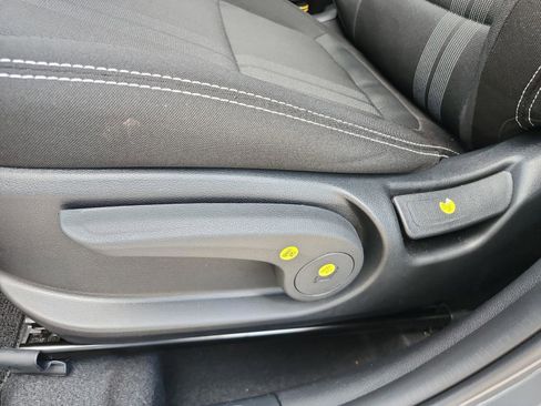 Certified 2026 Hyundai Venue SEL FWD image 13